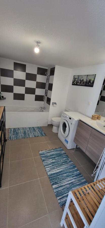Appartement Avec Balcon/Terrasse Monteux Eksteriør bilde