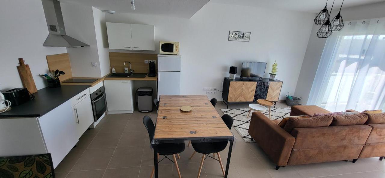 Appartement Avec Balcon/Terrasse Monteux Eksteriør bilde